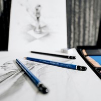 Potlodenset Staedtler Design Journey gratis gum en puntenslijper 6st-1