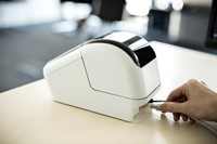 Labelprinter Brother DK QL810Wc desktop 62mm wit 1 Stuk-4