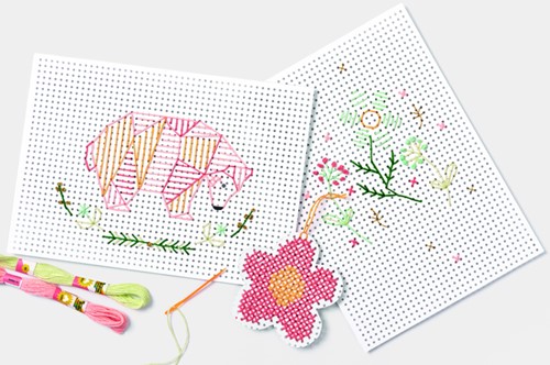 Borduurkaarten Folia 17.5 x x24.5cm 300gr 40v wit 40 Vel-1