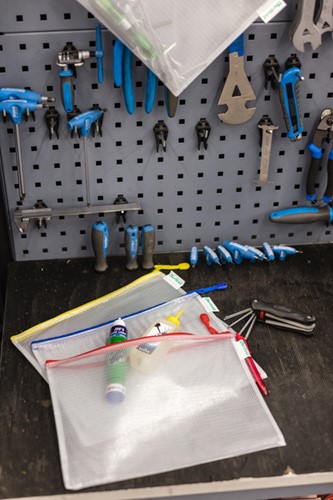 Opbergtas Djois met rits A4 assorti 1 Stuk-2