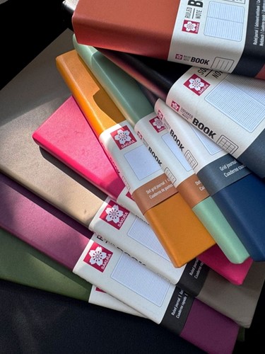 Notitieboek Sakura pocket 90x140mm lijn hard cover sintel-1