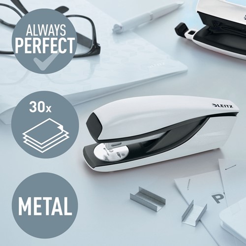 Nietmachine Leitz NeXXt metaal 30 vel wit 1 Stuk-7