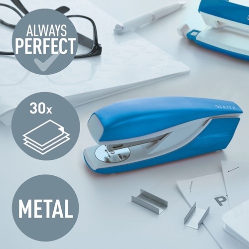 Nietmachine Leitz NeXXt metaal 30 vel blauw 1 Stuk-3