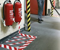 Waarschuwingsstape tesa 66mx50mm rood wit 1 Rol-2