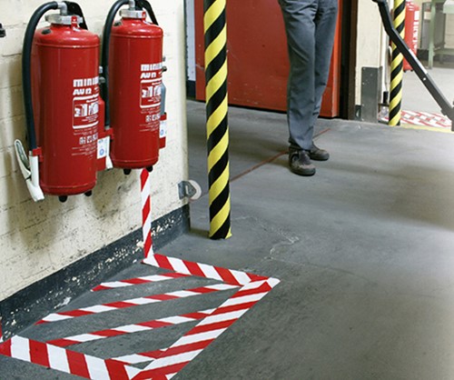 Waarschuwingsstape tesa 66mx50mm rood wit 1 Rol-2