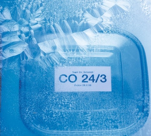 Etiket HERMA 3772 26x40mm diepvries rood 48st 6 Vel-1