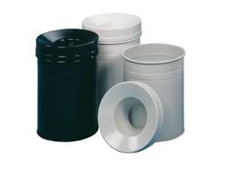 Papierbakken met vlamdover